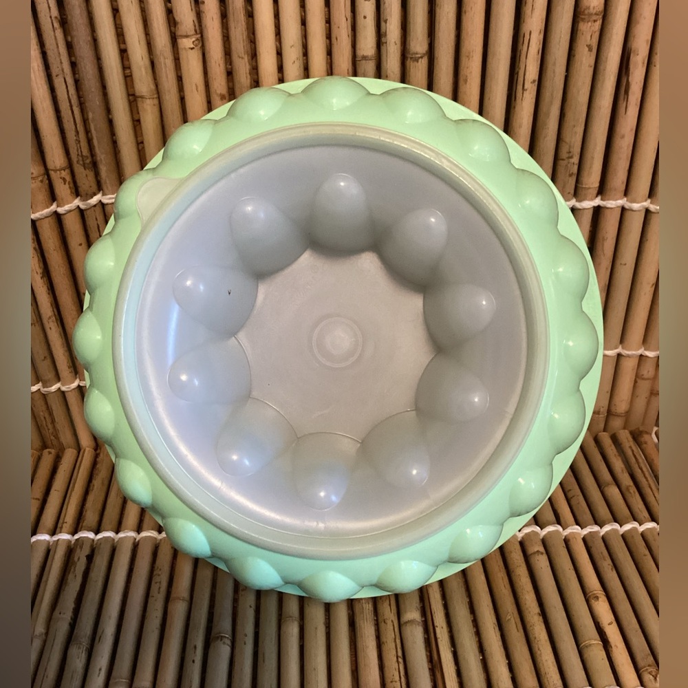 ♦️ Vintage Tupperware jello mold ice ring EUC seafoam mint green - Picture 7 of 8